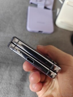 Samsung Galaxy z flip 4 128 gb - 15