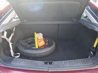 2004 Ford Focus 1.6i 16V, LPG, AC - 15