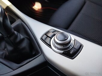 BMW Řada 1, 2.0 116D. r. v. 3/2013, naj. 200.198km. - 15