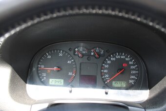 Volkswagen Golf, 1,9TDi 85KW, STK 10/2026, r.v 2000 - 15