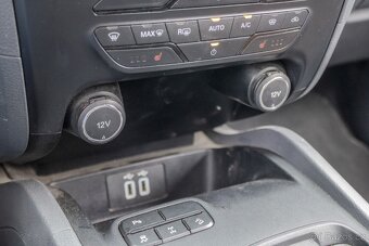 Ford Ranger 3.2 TDCi DoubleCab 4X4 WildTrak /AJ NA SPLÁTKY/ - 15