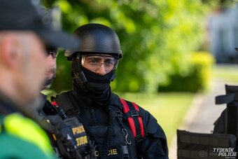 balistická neprůstřelná vesta policie taktická samopal pčr - 15