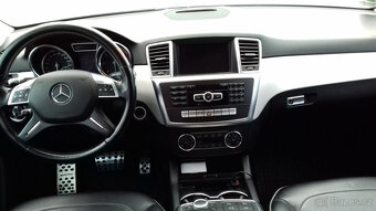 Mercedes ML 350 CDI Bluetec 4Matic - 15