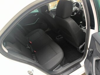 ŠKODA RAPID 1.2 TSI 63kw, r.v. 2013, DOBRÝ STAV, PŮVOD ČR - 15