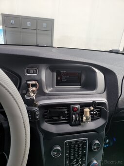 Volvo V40 D2 - 15