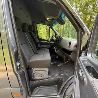 Mercedes Sprinter 907 Long Maxi 319 CDI V6 3.0 CDI 190 HP - 15