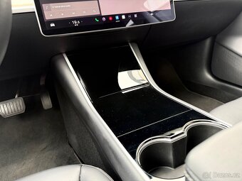 Tesla Model 3 SR+ / 2019 / DPH / 239 kw - 15