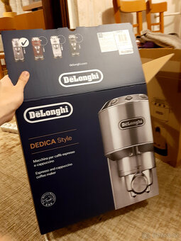 De'Longhi Dedica EC685.M - Platná záruka - 15