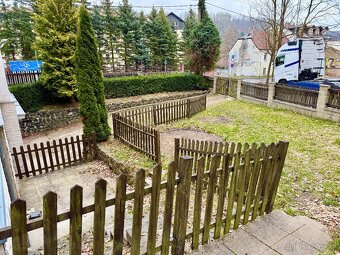 Pronájem atypického bytu 3+1, 95 m2, garáž, zahrada, Dubí - 15