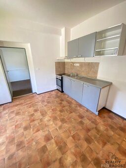 Rodinný dům 7+2 se zahradou, Horka nad Moravou, okres Olomou - 15
