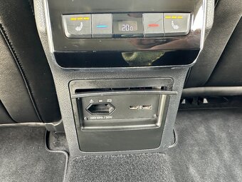 Škoda superb 2.0tdi 110KW combi Xenon, DPH,automat - 15