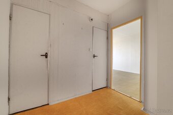 BYT 2+1 (57,57m2) PŘED REKONSTRUKCÍ - 15
