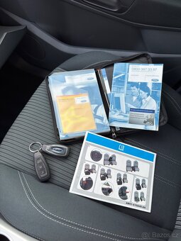 Ford Grand C-max 1.6i 110kw ecoboost/ 7 míst/ kamera / TOP - 15