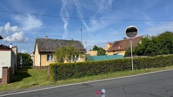 Prodej rodinného domu se zahradou, 463 m2 ,  Velká Hleďsebe  - 15
