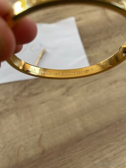 Obrovské slevy značkových 1:1 věcí - 15