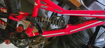 Specialized status Fr 2 - 15