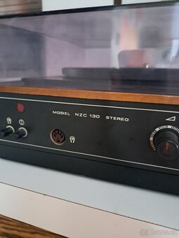 Retro gramofon - 4 ks - 15