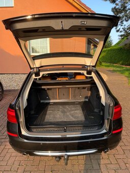 BMW 530d xDrive Touring 195kW – LUXURY, tažné, panorama - 15