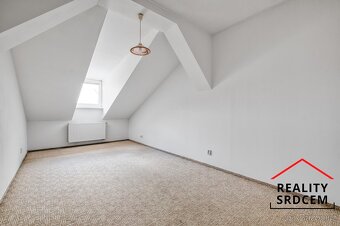 Pronájem podkrovního bytu 3+kk s šatnou, Náměstí, Paskov - 15