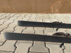 Šedočervený set na lyžování - 15