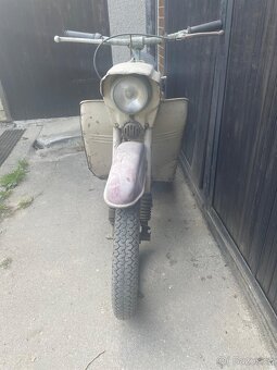 Jawa ČZ 175, 555 a 20? - 15