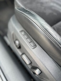 Škoda Superb sportline 2.0tdi 140kw 4x4 - 15