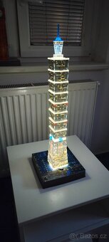 Ravensburger svítící 3D puzzle - 15