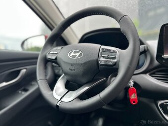 Hyundai i30 HB 1.5 103kW DCT COMFORT 2025 - 15