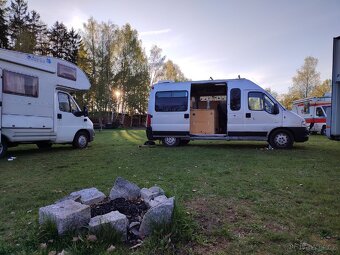 Obytná dodávka Peugeot Boxer 2.8hdi - 15