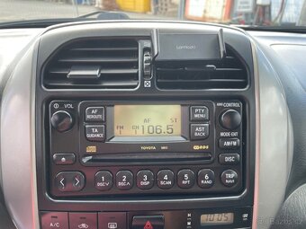 Toyota Rav4, 2,0 4X4,SERVISKA, TOP STAV - 15