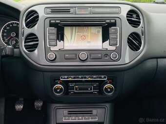 Volkswagen Tiguan 2.0TDI 103KW MANUÁL VÝHŘEV SENZORY TAŽNÉ - 15