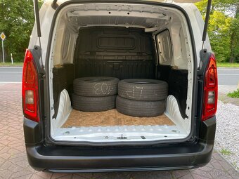 Opel Combo 1.5CDTi 1.MAJITEL ČR DPH STK - 15