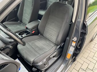 VW Touran 2.0TDi DSG 2019 - 15