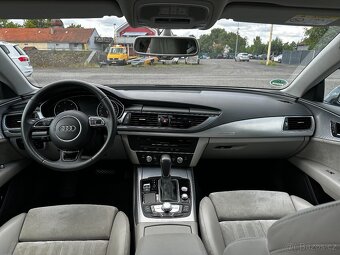 AUDI A7 3,0 TDI - QUATTRO - STRONIC - MÁLO KM - CEBIA - 15
