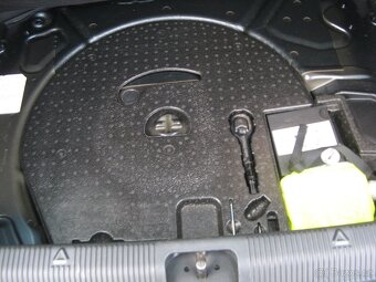 Škoda Yeti, 1,2 tsi navi panorama najeto 93tkm - 15