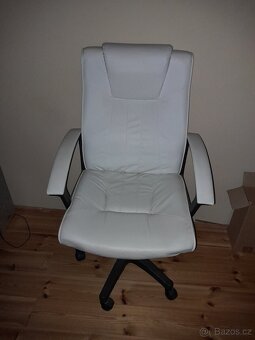 Starý nábytek SPĚCHÁ - 15