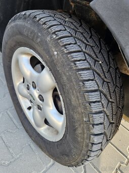 Land Rover Freelander 2.0 TD4 - 15