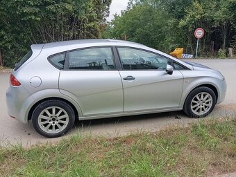 SEAT Leon 1.6mpi,sport limited,102ps,model 2009,po rozvodech - 15