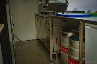 Prodej / pronájem plně vybaveného FOODTRUCK přívěsu - 15
