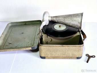 Starý dětský gramofon GBN Bing, 1930-40, plechová hračka - 15