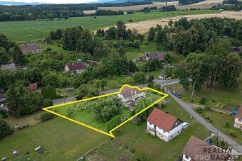 Prodej RD 6+2 se zahradou, pozemek 1815 m2 v obci Mladějov n - 15
