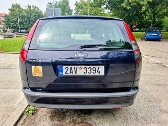 Ford Focus kombi, 1,6 74 kW  benzin Style nehavarovaný - 15