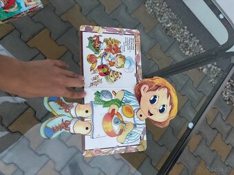 Různé hračky - 15