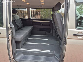 VW Multivan T5 2.0TDI 103kW,DSG,tažné,klima,serviska - 15