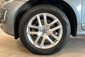 Volvo XC60 D4 140kW Classic Momentum 2017 - 15