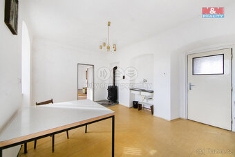 Prodej rodinného domu, 247 m², Bor, ul. náměstí Republiky - 15