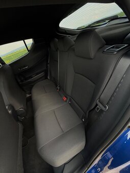 Toyota C-HR 1.8 Hybrid Team D - 15