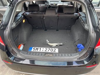 BMW X1 sDrive 18d 105kw 2012 manuál - 15