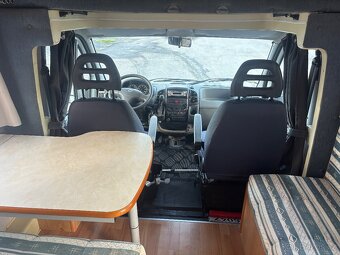 Obytné auto - Elnaght  , 1majitel , 116000km ,nové v ČR - 15