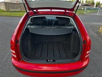 ŠKODA FABIA 1.4 16V Combi - 15
